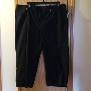 Levi's Dockers Black Crop Pants 16 mid rise curvy